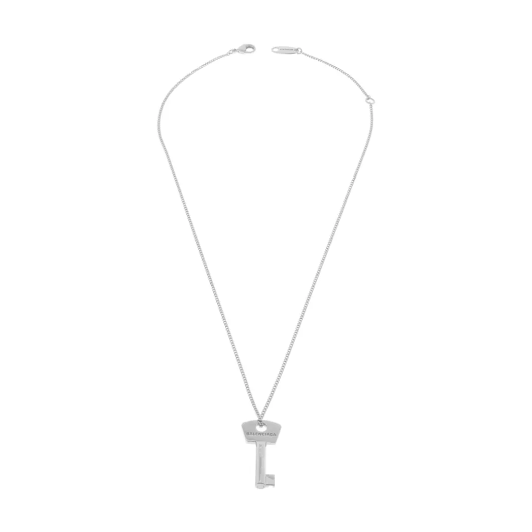 Amour Key Necklace in Silver