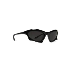 Bat Rectangle Sunglasses in Black