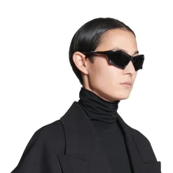 Bat Rectangle Sunglasses in Black