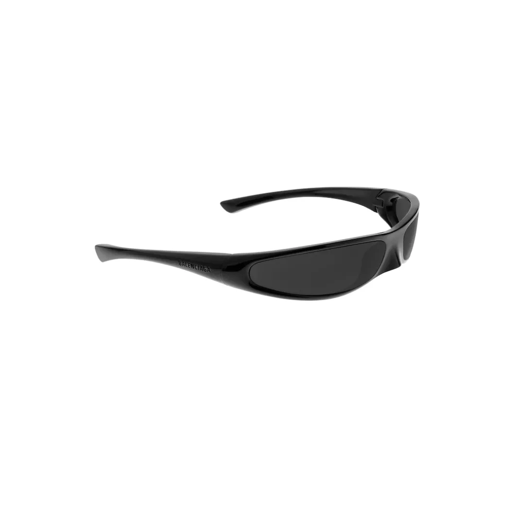 Blade Rectangle Sunglasses in Black