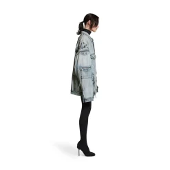 Cagole Oversized Jacket in Blue