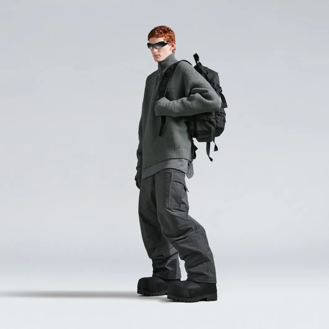 Men's Alaska Low Boot in Black