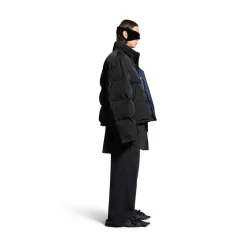 Men's Loop Sports Icon Reversible Puffer in Black
