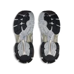 Men's Runner 2.0 Sneaker in Beige