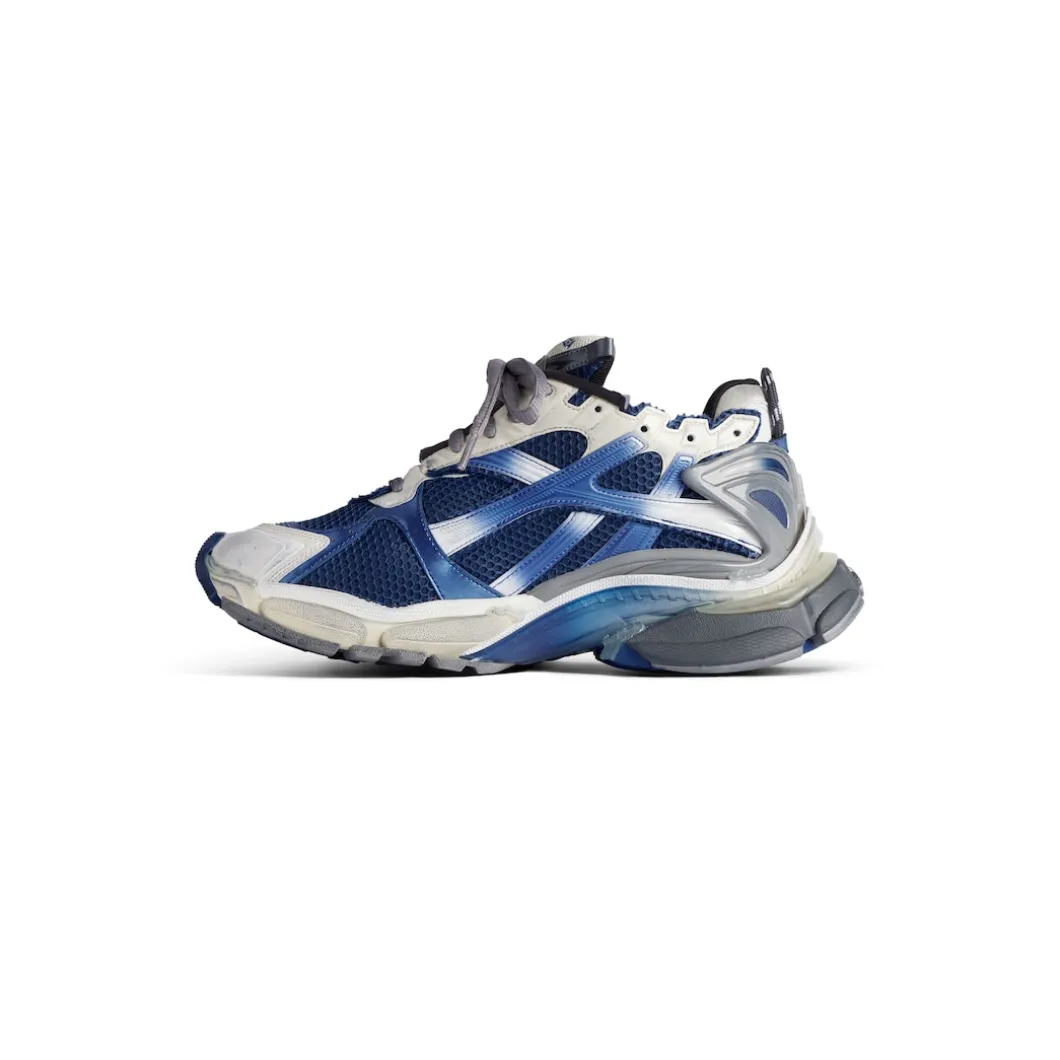 Men's Runner Gradient Sneaker in Beige/navy/grey