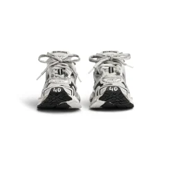 Men's Runner Gradient Sneaker in White/black