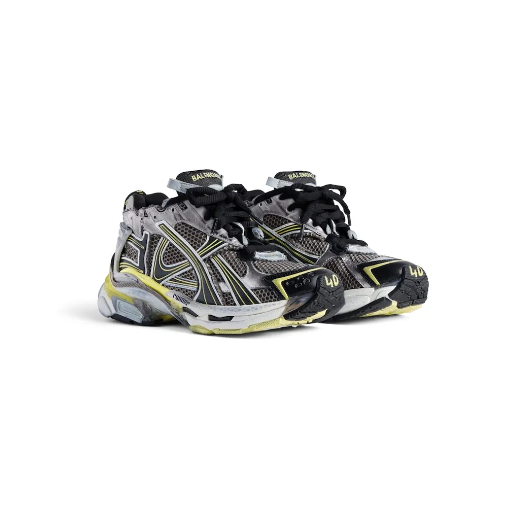 Men's Runner Sneaker in Grey/yellow/white