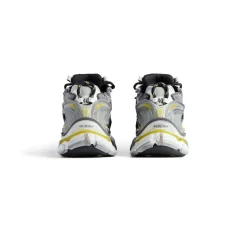 Men's Runner Sneaker in Grey/yellow/white