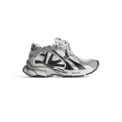 Men's Runner Sneaker in Grey/white/black