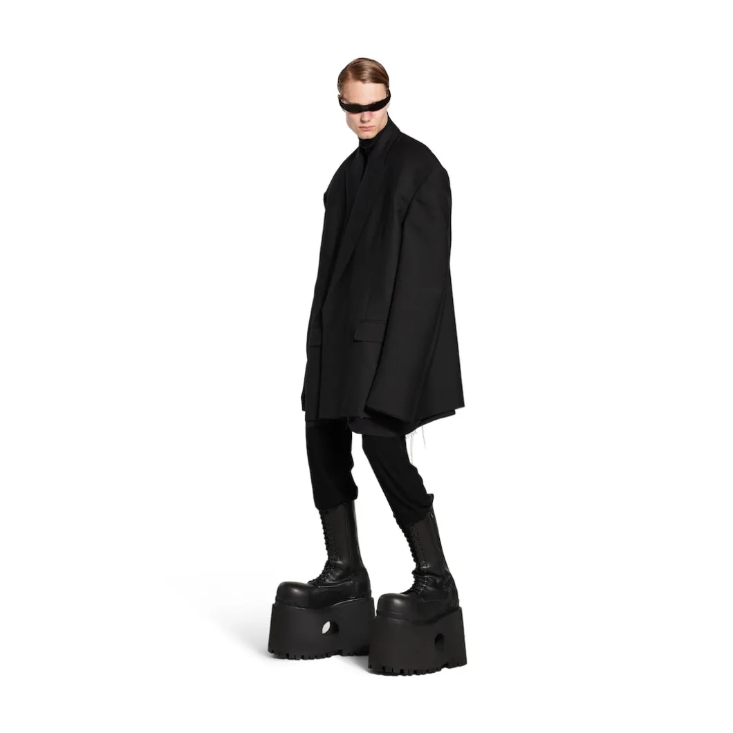 Men's Seamless Tailored Jacket in Black