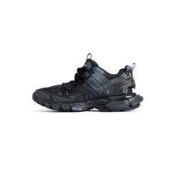 Men's Track Signature Sneaker in Black/white