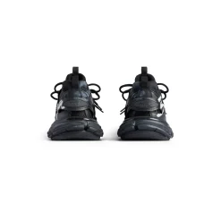 Men's Track Signature Sneaker in Black/white