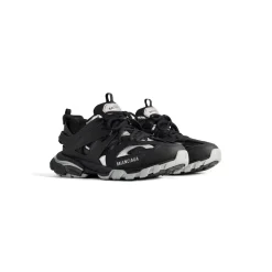 Men's Track Sneaker in Black/silver