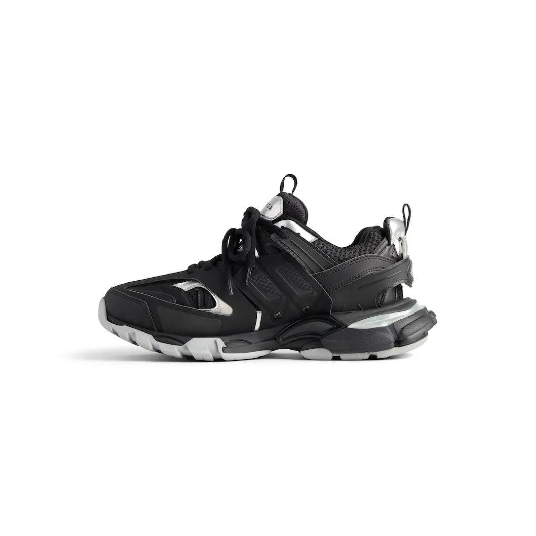 Men's Track Sneaker in Black/silver