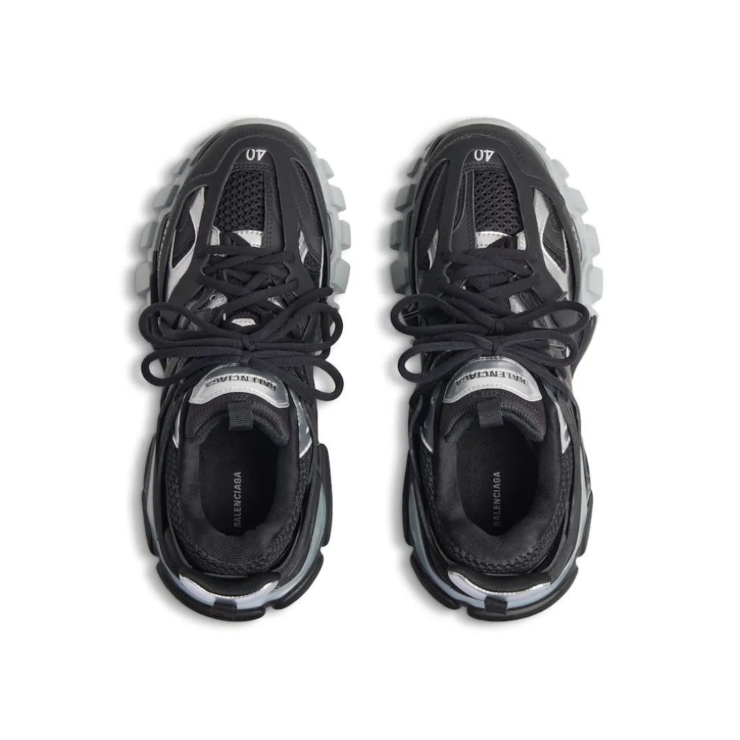 Men's Track Sneaker in Black/silver