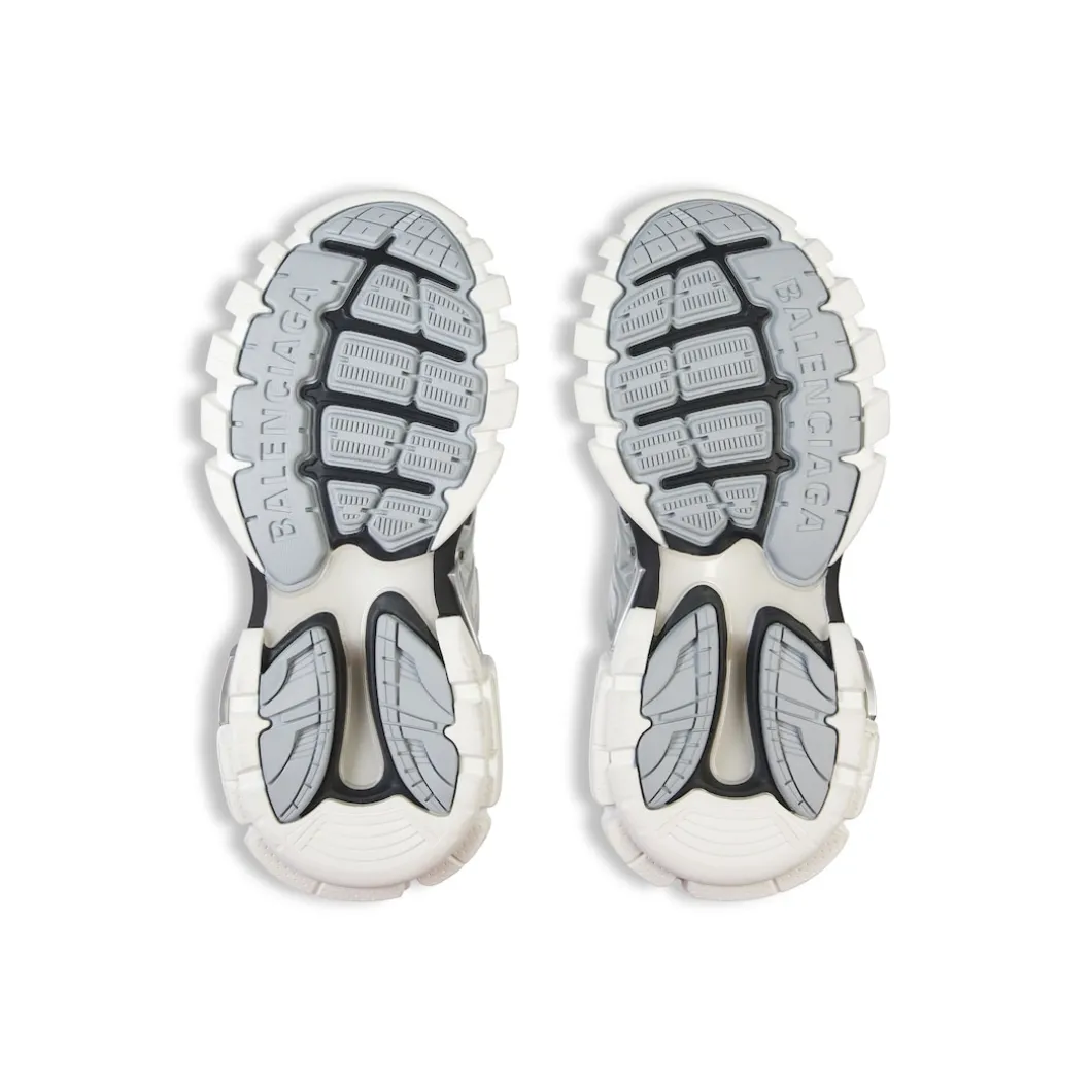 Men's Track Sneaker in Silver/white/black