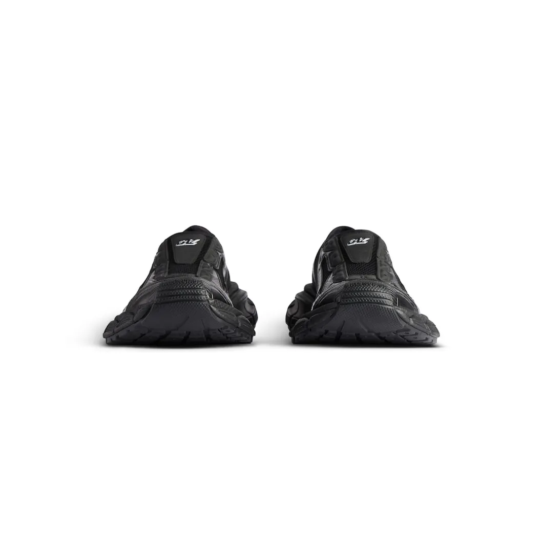 Men's 3xl Slip On Sneaker in Black