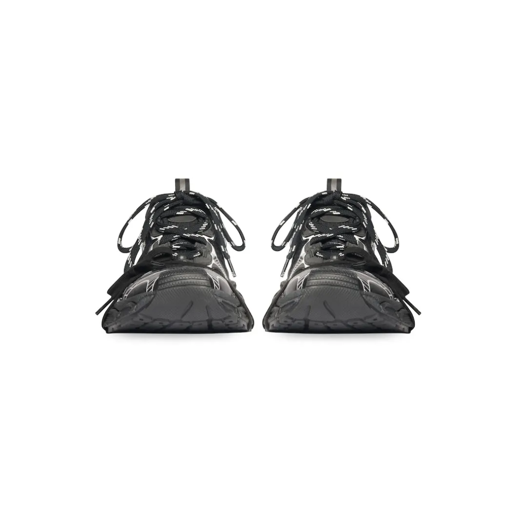 Men's 3xl Sneaker in Black
