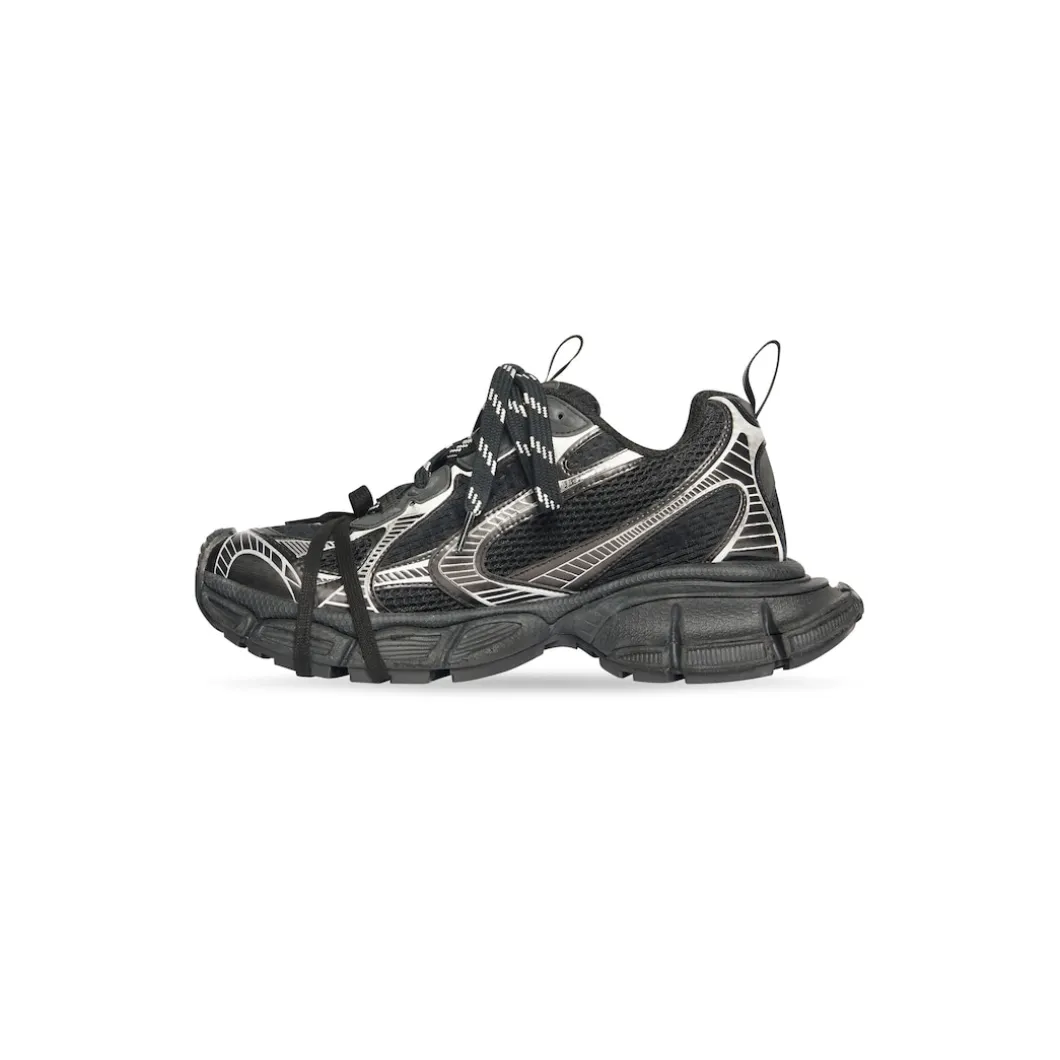 Men's 3xl Sneaker in Black