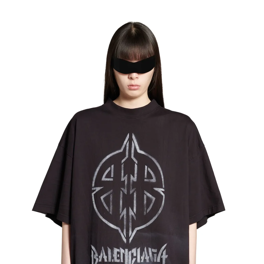 Metal Bb Stencil T-shirt Oversized in Black/white