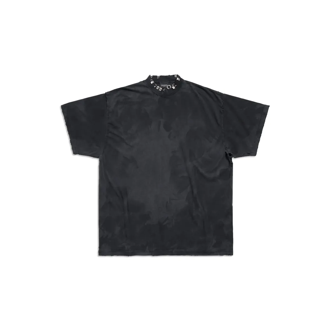 Pierced T-shirt Oversized in Black