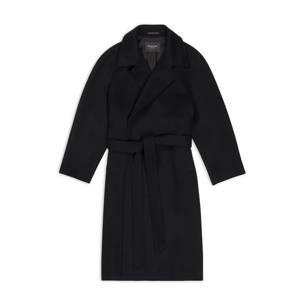 Raglan Coat in Black