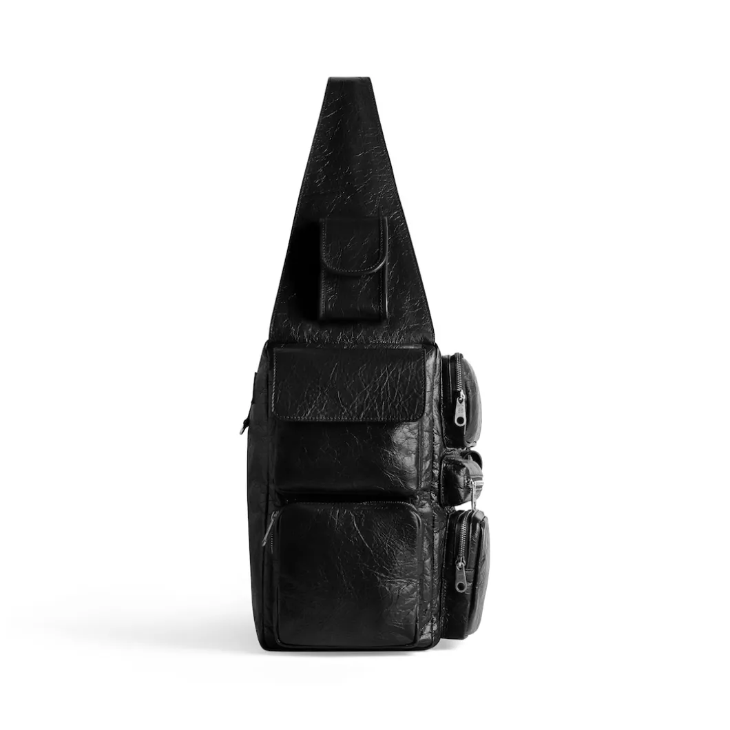 Superbusy Large Sling Bag in Black