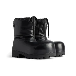 Women's Alaska Low Boot in Black