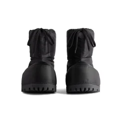 Women's Alaska Low Boot in Black