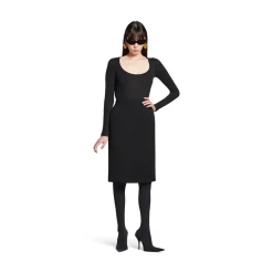 Women's Bb Garderobe Décolleté Top in Black