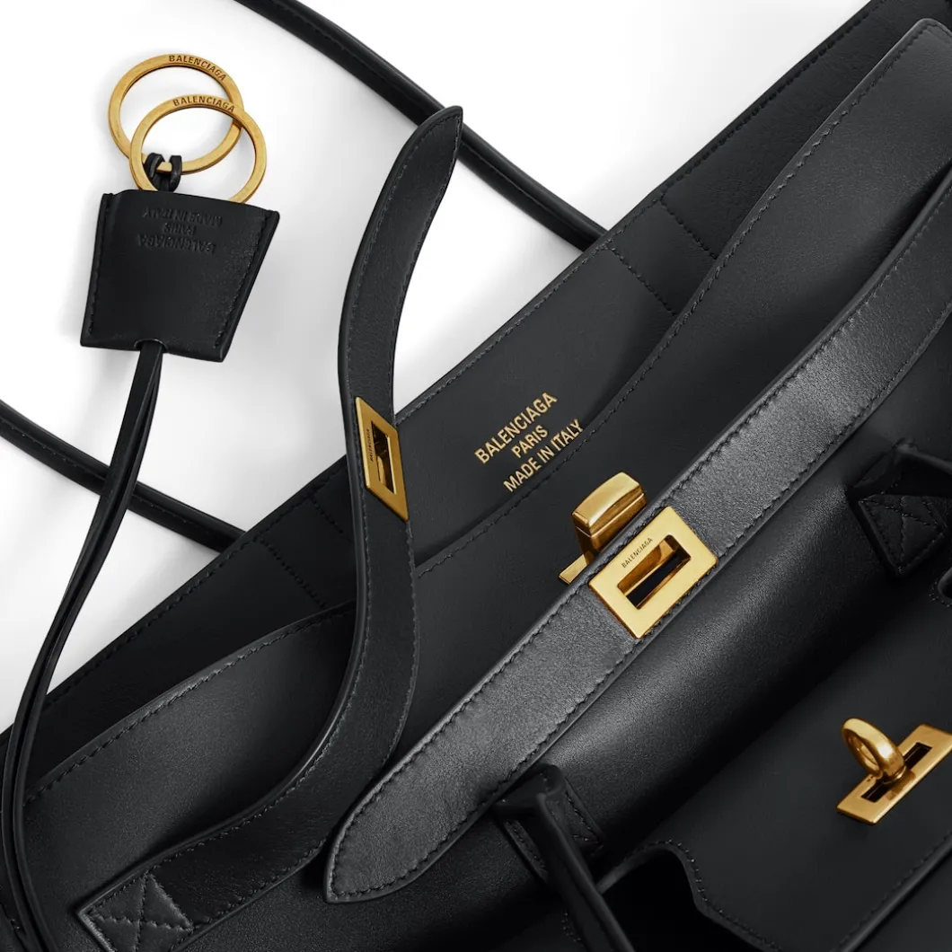 Women's Bel Air Medium Carry All Bag in Black