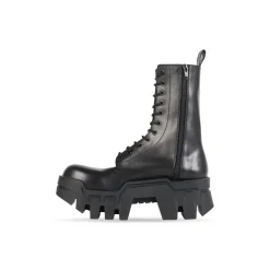 Women's Bulldozer Lace-up Boot in Black