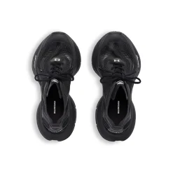 Women's Circuit Sneaker  in Black