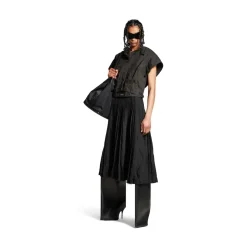 Women's Creased Pleated Skirt in Black