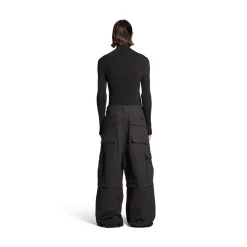 Women's Cut-up Cargo Pants in Black