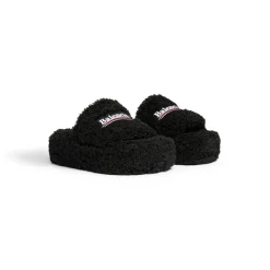 Women's Furry Platform Sandal in Black