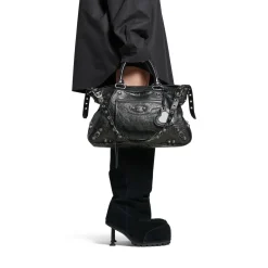 Women's Neo Cagole Xl Tote Bag Plus  in Black
