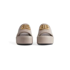 Women's Rise Sandal  in Beige