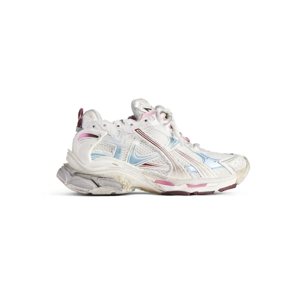 Women's Runner Gradient Sneaker in White/brown/blue/pink/grey