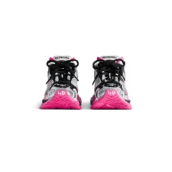 Women's Runner Gradient Sneaker in White/pink/black