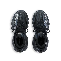 Women's Track Signature Sneaker in Black/white
