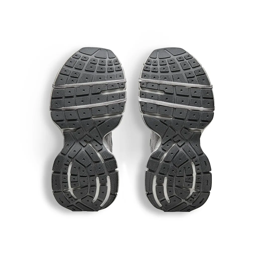 Women's 3xl Sneaker in Grey