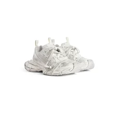 Women's 3xl Sneaker in White