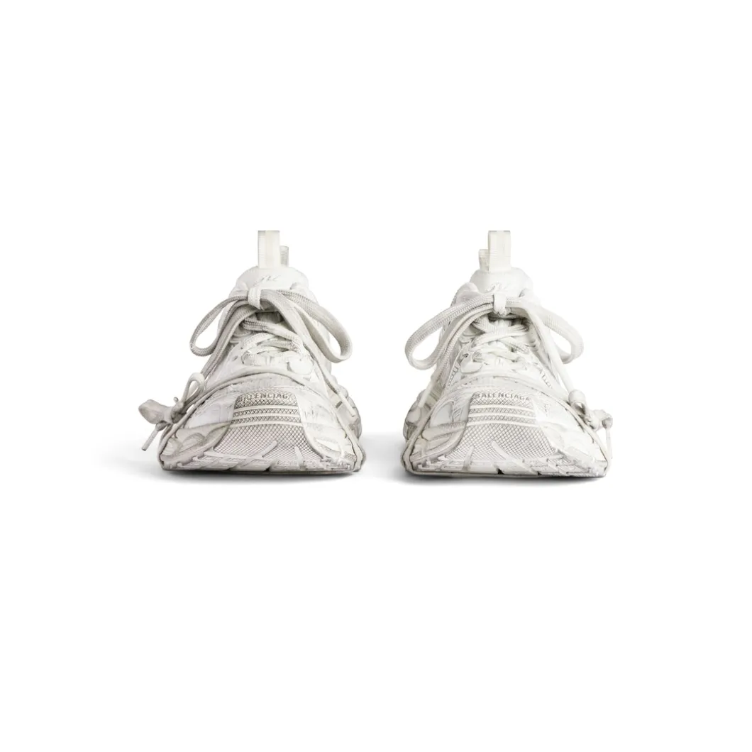 Women's 3xl Sneaker in White
