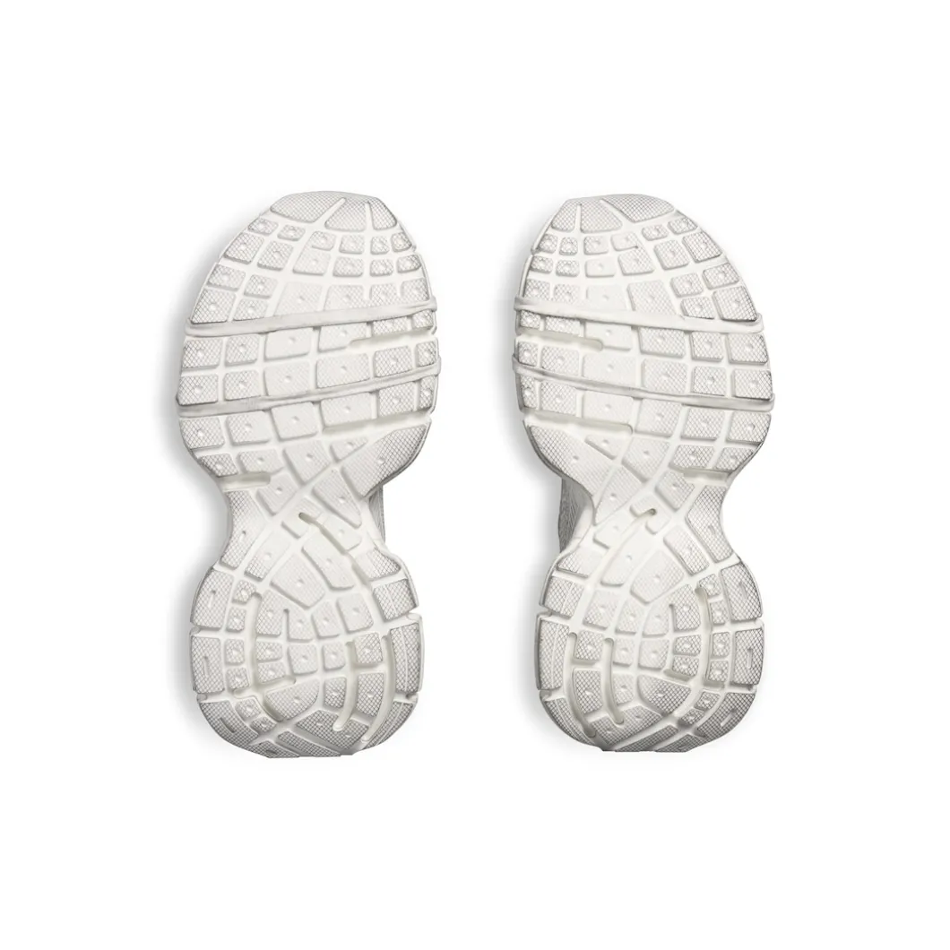 Women's 3xl Sneaker in White
